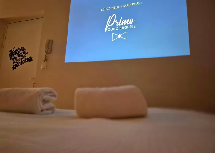 公寓 Les Loges Du Beffroi- La Pellicule King Size